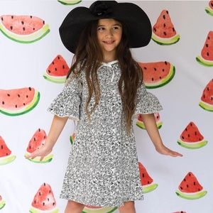 Teelanyc black and white dress size 8